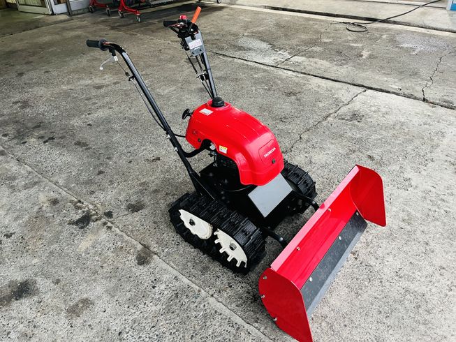 除雪機 ユキオスSB800 写真２