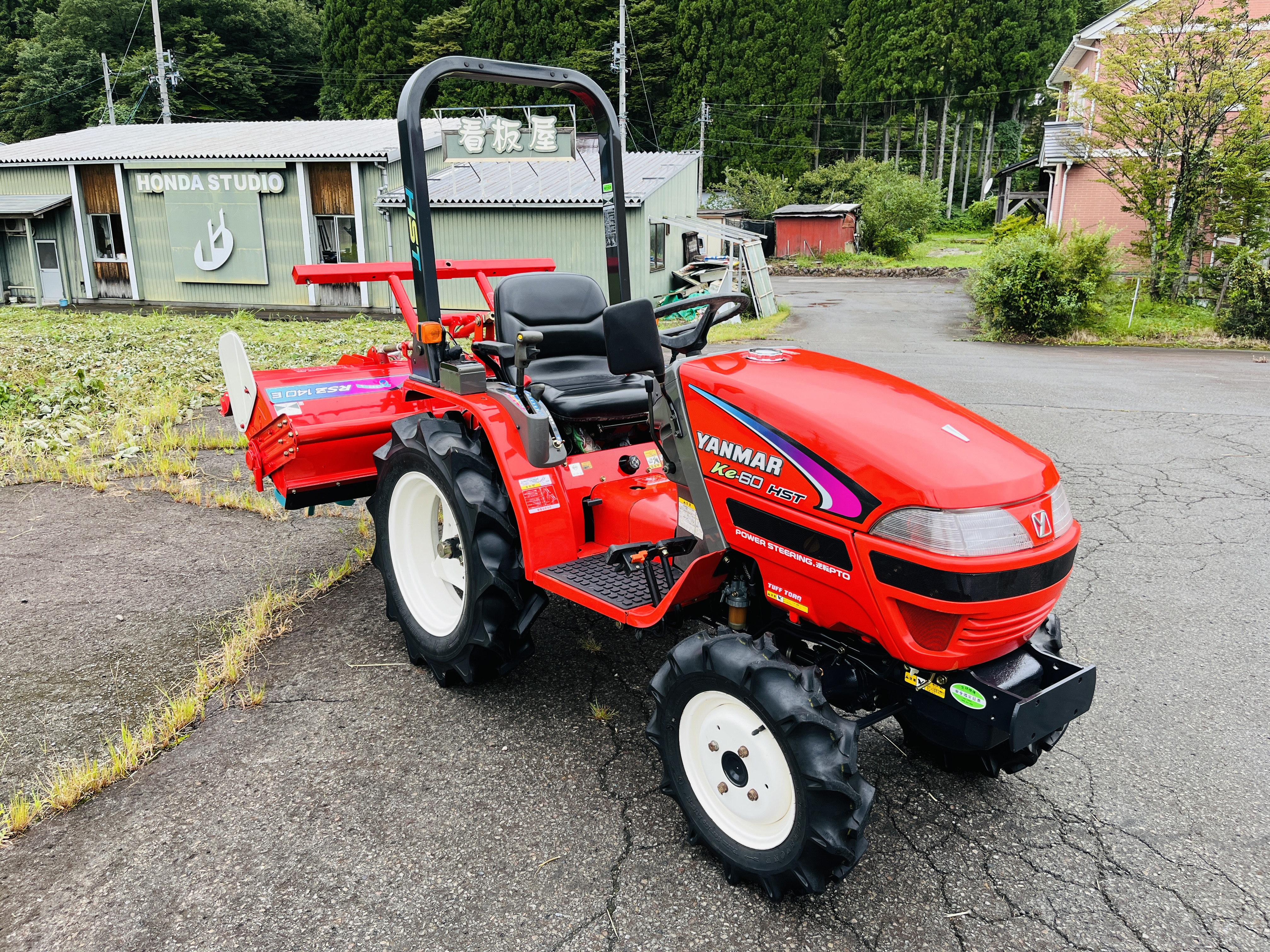 トラクター Ke-60X 写真２