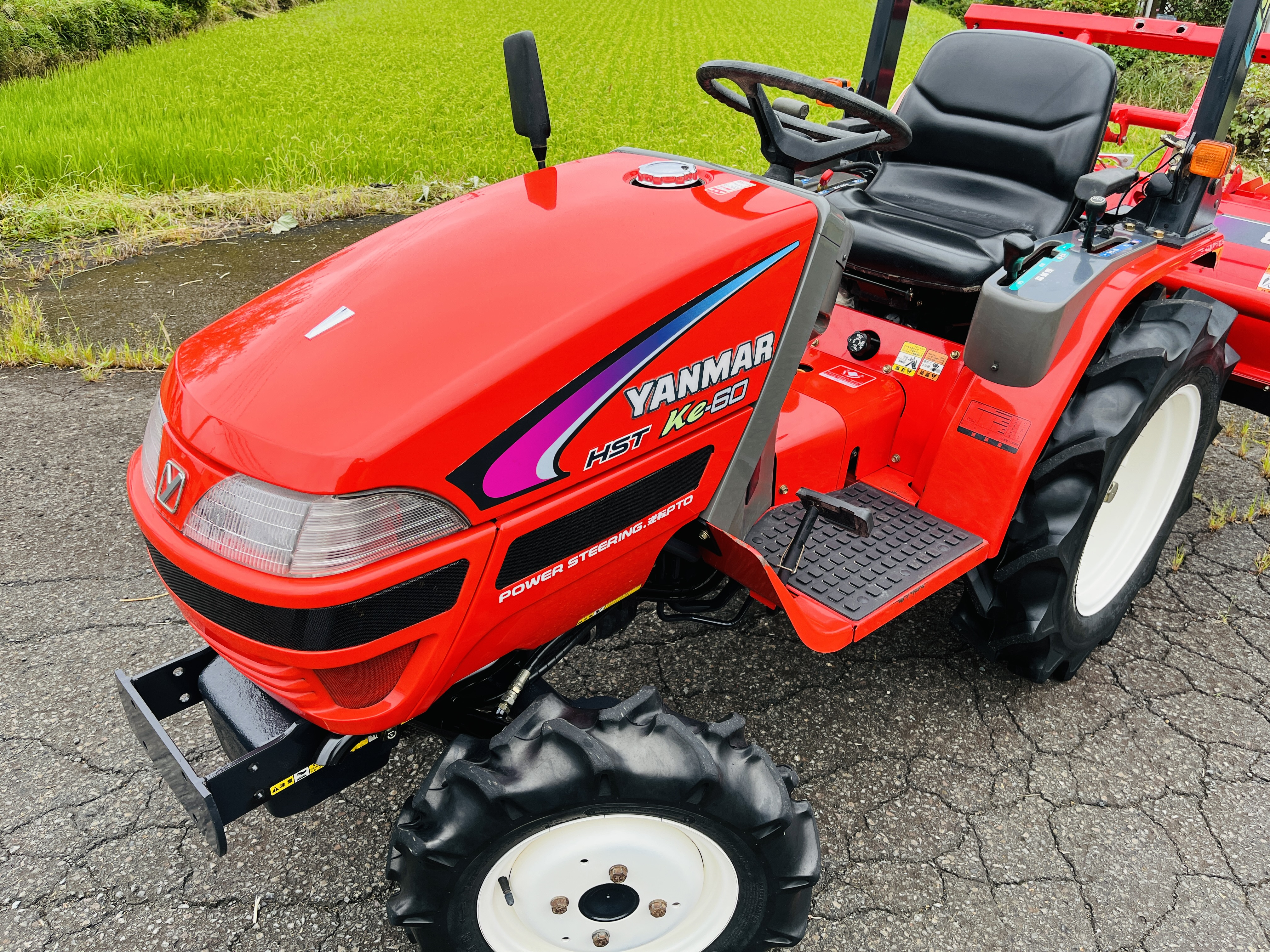 トラクター Ke-60X 写真３