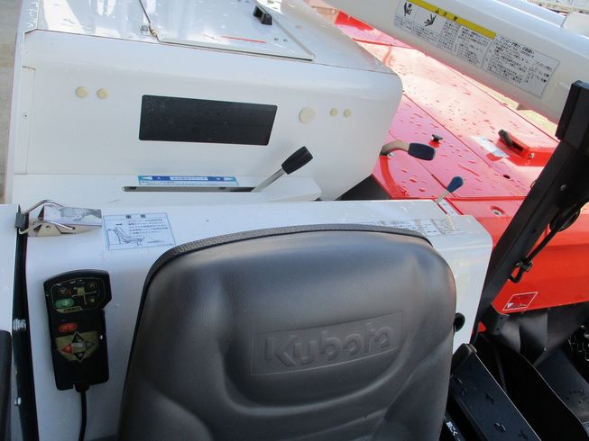 コンバイン ER329-DXMW 写真４