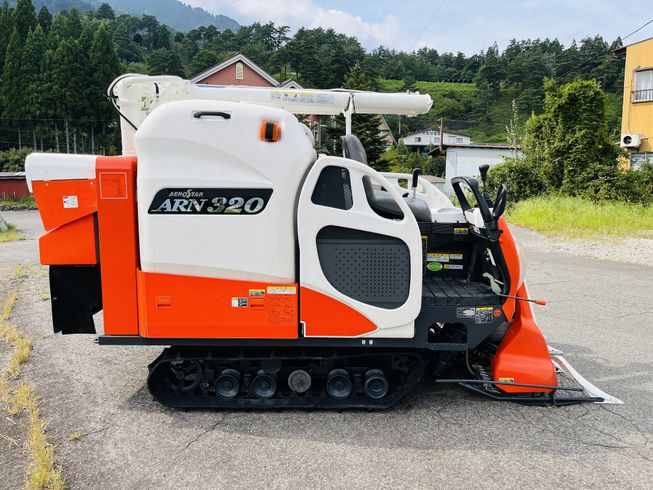 コンバイン ARN320 写真５