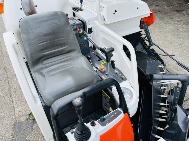 コンバイン ARN320 写真10