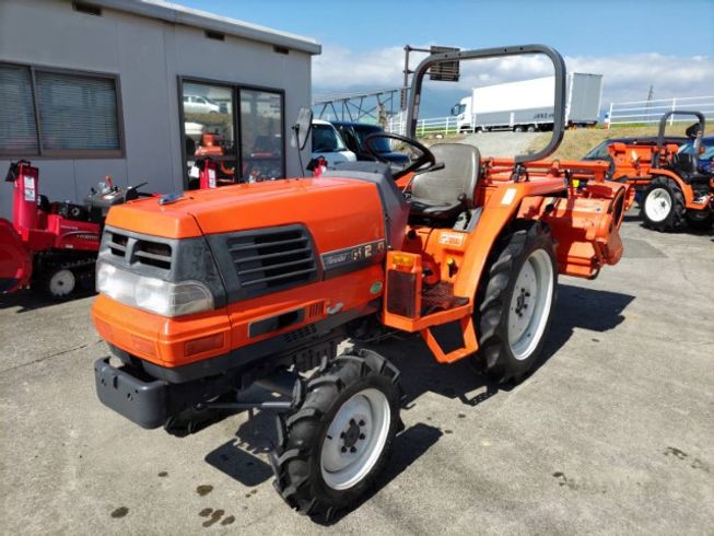 トラクター GL200FBSMA 写真２
