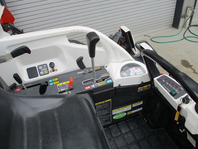 コンバイン ARN320GDXW 写真９