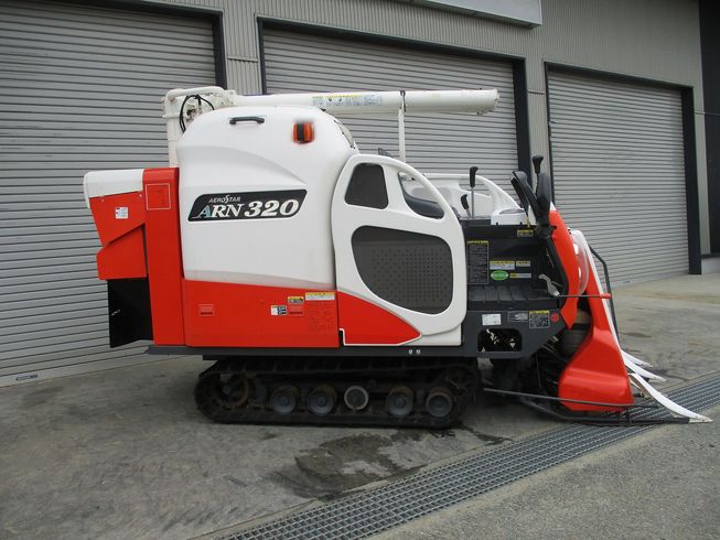 コンバイン ARN320GDXW 写真５