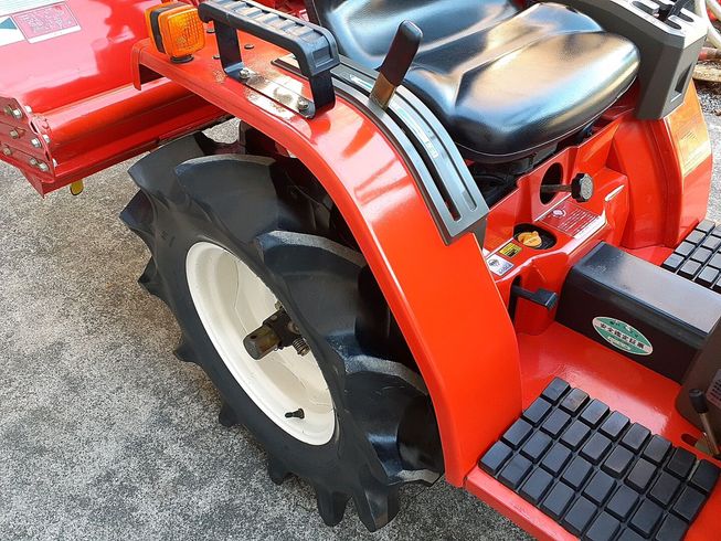 トラクター Ke-2 写真３