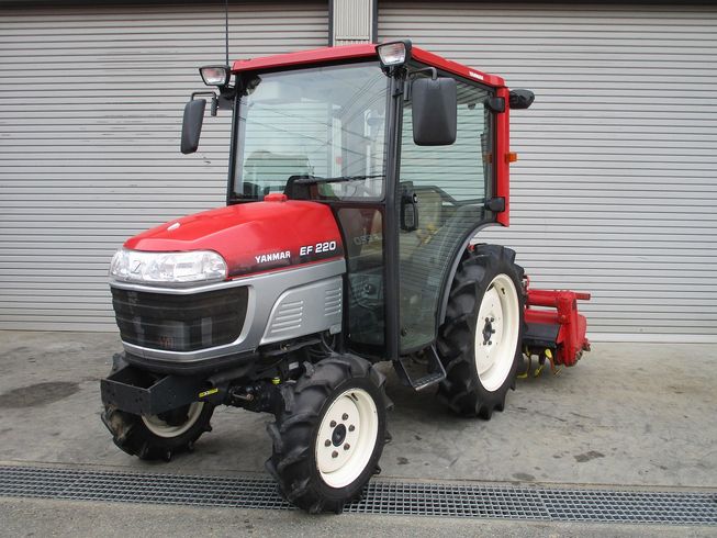 トラクター EF220 写真２