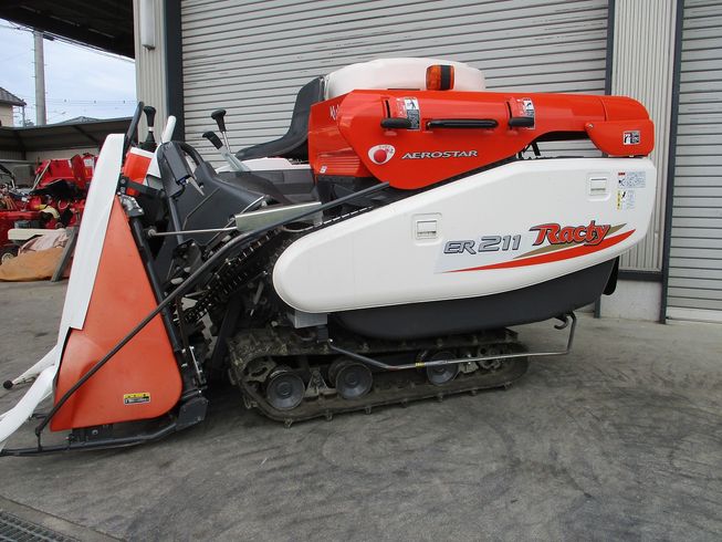 コンバイン ER211 写真４