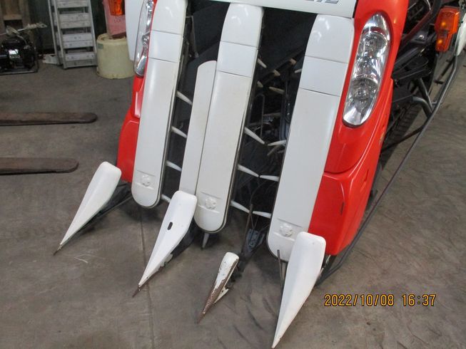 コンバイン ER335-HDMW 写真６