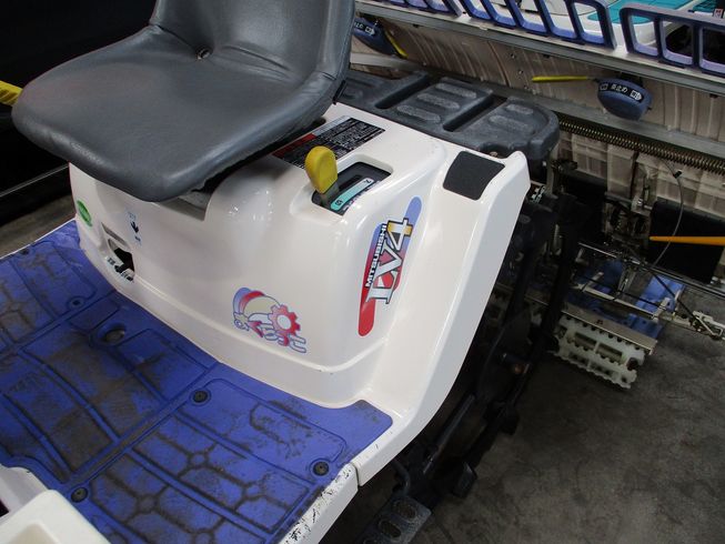 田植機 LV4 写真10