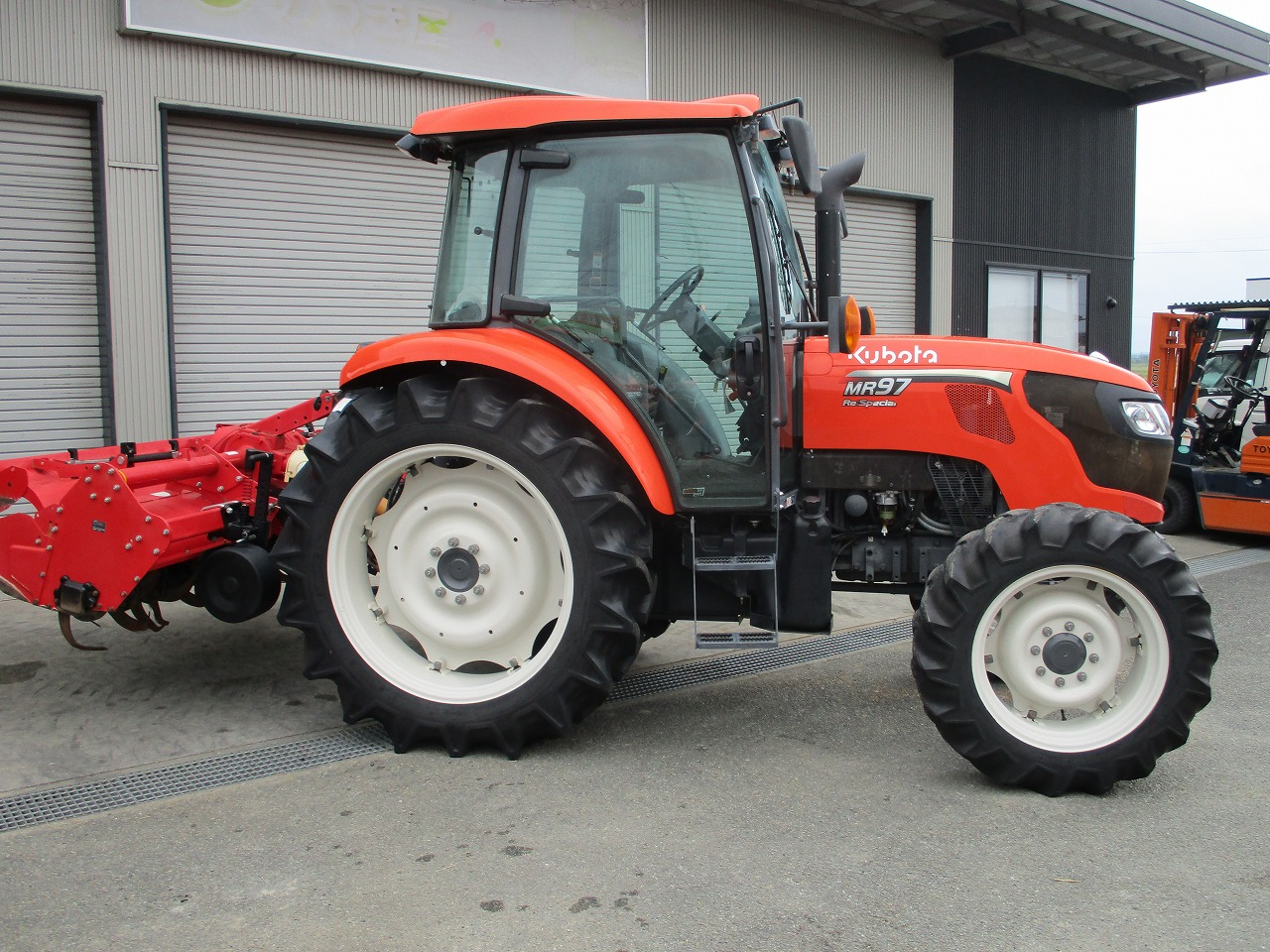 トラクター MR97QMAXWULIREPP 写真２