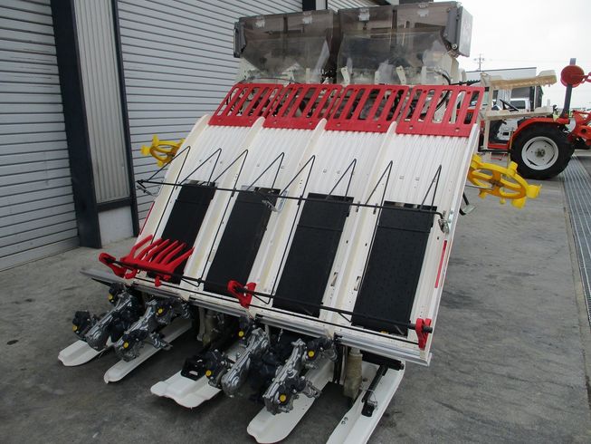 田植機 RJ4 写真３