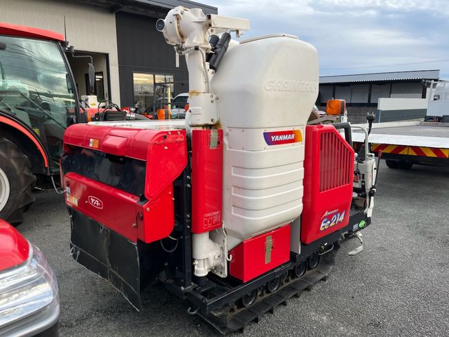 コンバイン Ee214 写真７