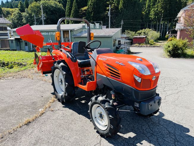 トラクター KT230 写真２