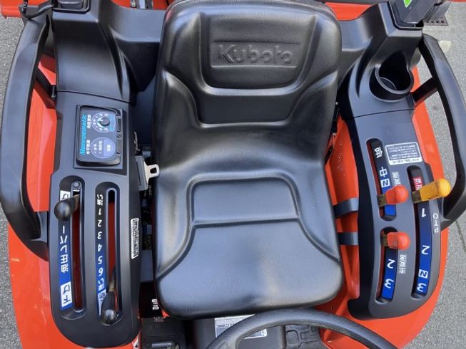 トラクター KB19XMA 写真５