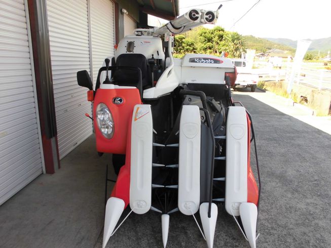 コンバイン ARN320GDXW 写真２