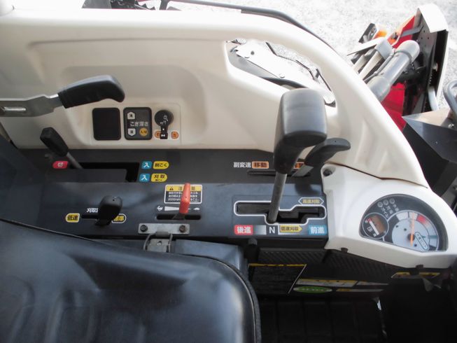 コンバイン ARN320GDXW 写真４