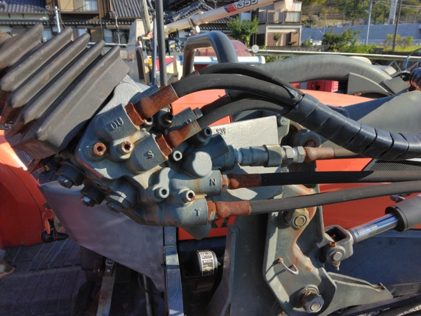 トラクター KL34RHFMANPP 写真７