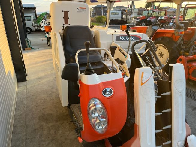 コンバイン ARN216-GLW 写真９