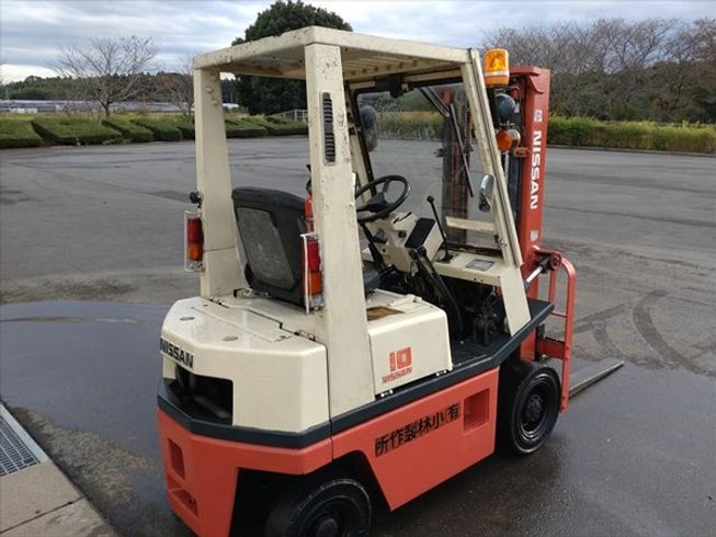 フォークリフト NH01M10 写真３