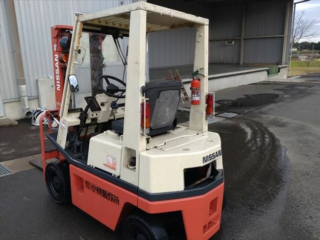 フォークリフト NH01M10 写真４