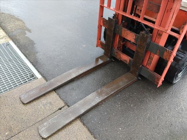 フォークリフト NH01M10 写真５