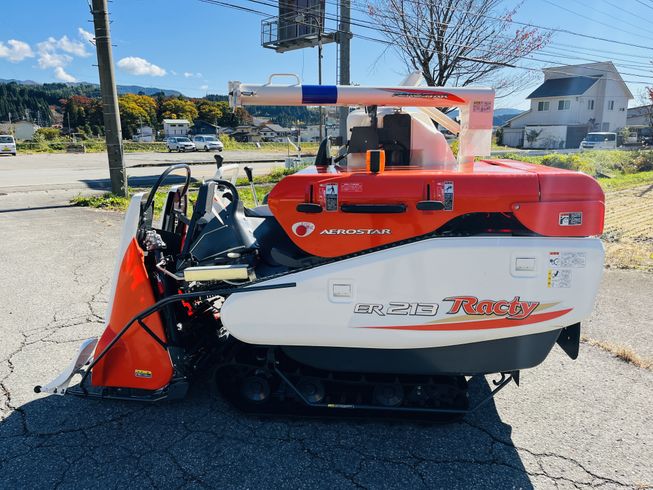 コンバイン ER213 写真４