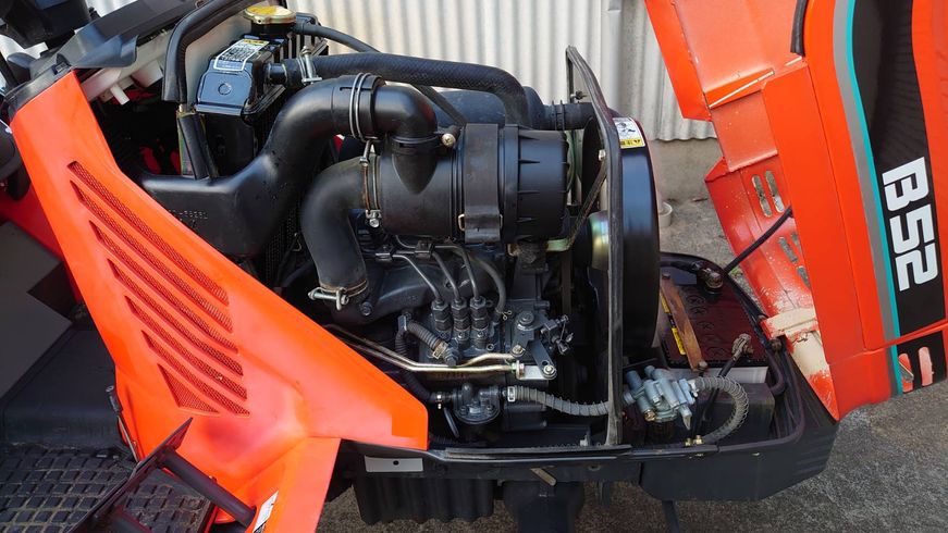 トラクター B52 写真９