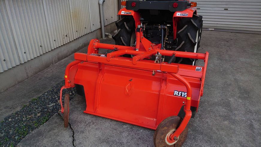 トラクター B52 写真５