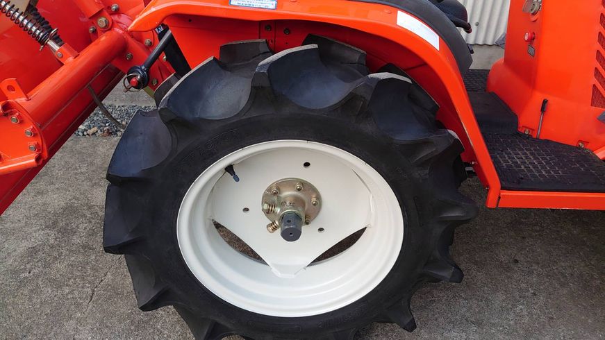 トラクター B52 写真７