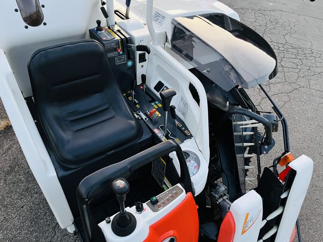 コンバイン ARN219-GDXW 写真９