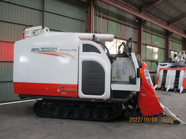 コンバイン ER335-HDMW 写真２