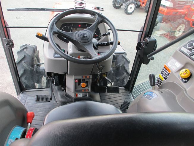 トラクター L31RFQBMA 写真８