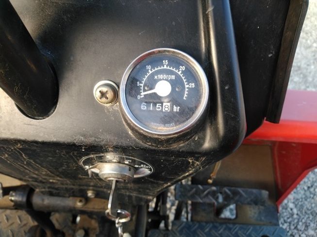 トラクター M1503 写真８