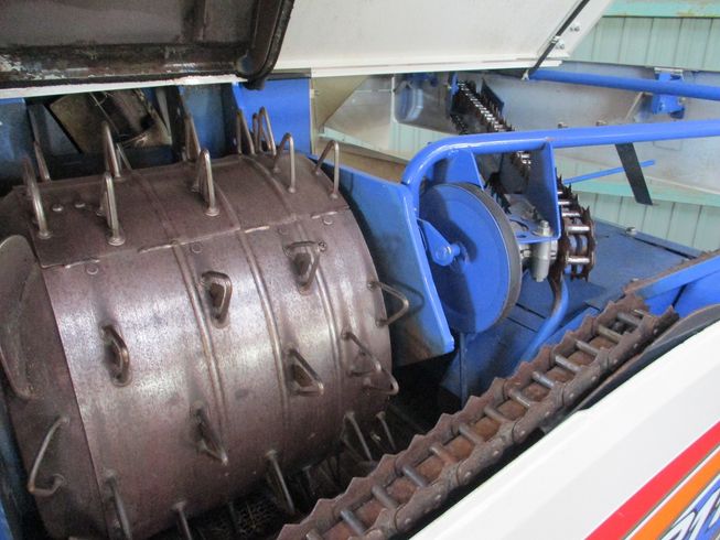 コンバイン HVB211-KWC 写真９