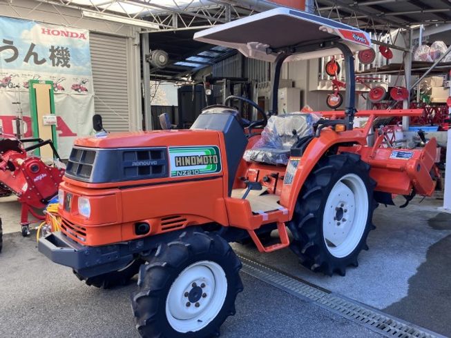 トラクター NZ210 写真２