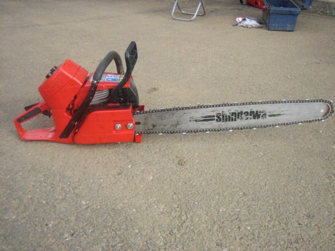 新ダイワ チェーンソー 写真