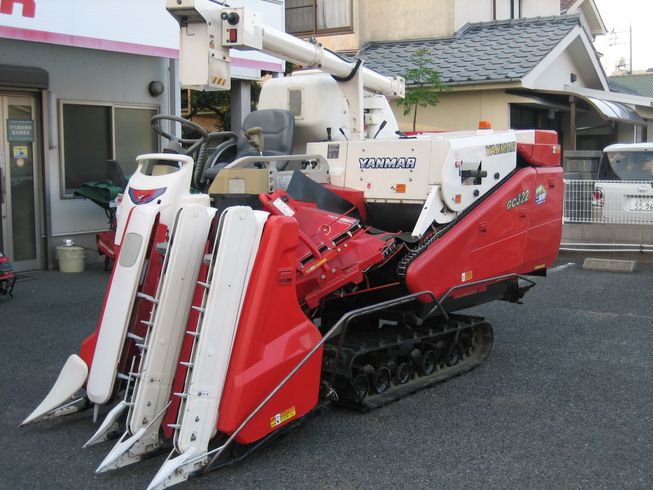 コンバイン GC322SHWL 写真２