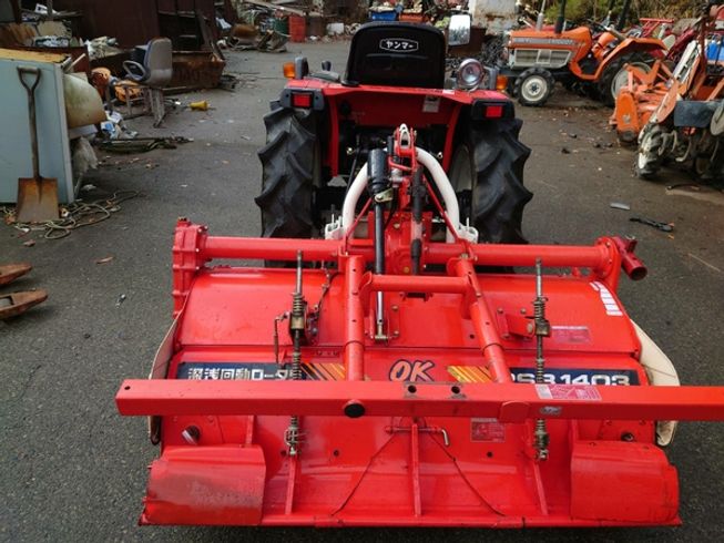 トラクター F200D 写真５