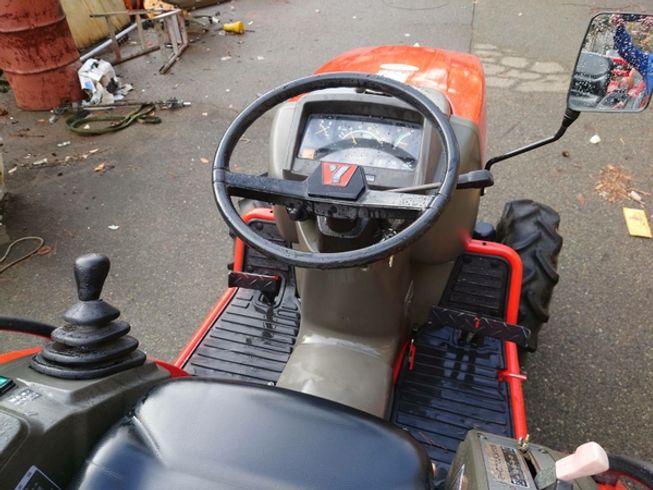 トラクター F200D 写真８