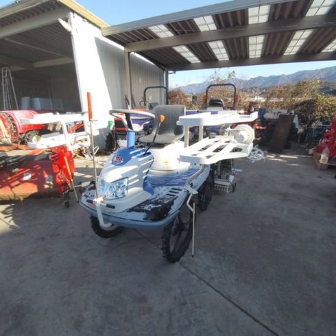 田植機 PQZ4-DULF 写真３