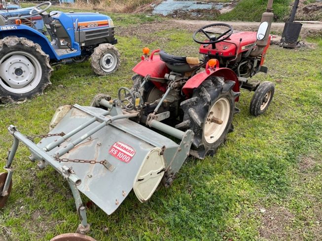 トラクター YM1300 写真３