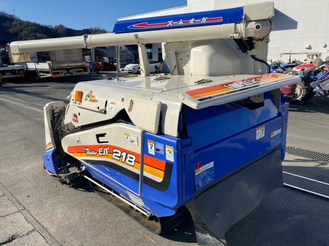 コンバイン HVG218-ZKWC 写真４