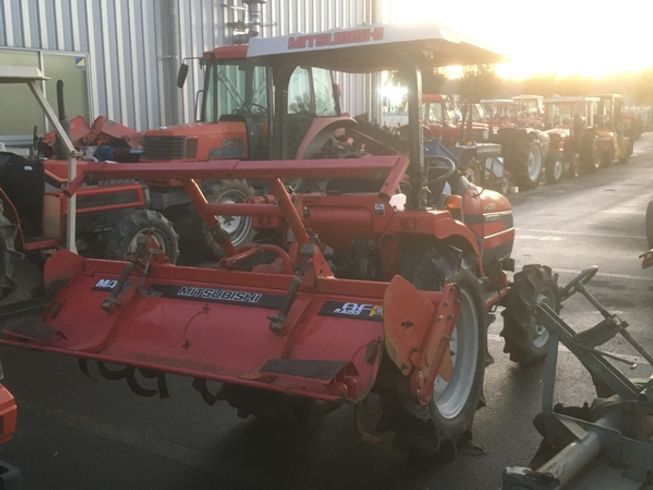 トラクター MT220 写真３