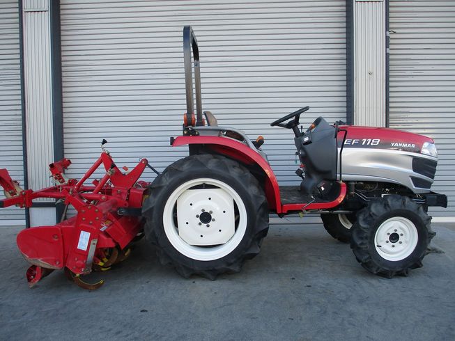 トラクター EF118 写真３