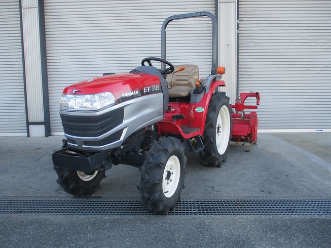 トラクター EF118 写真２