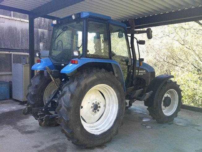 トラクター TS115 写真３