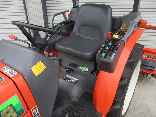 トラクター CTX18（GB180） 写真６