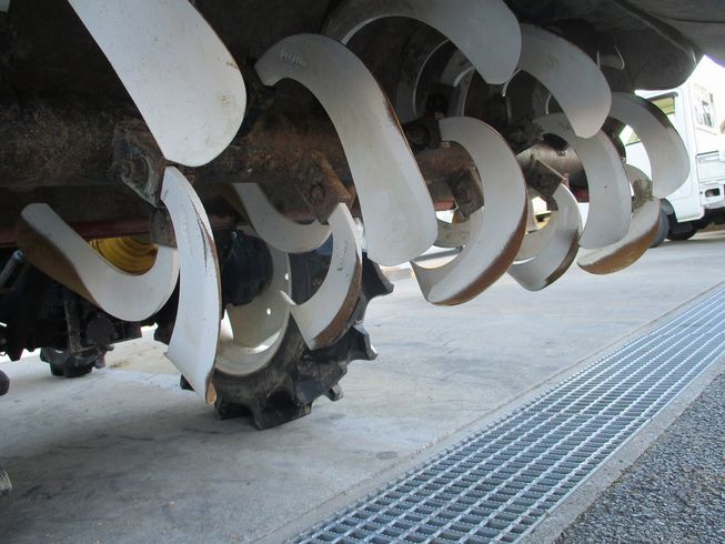 トラクター F180 写真12