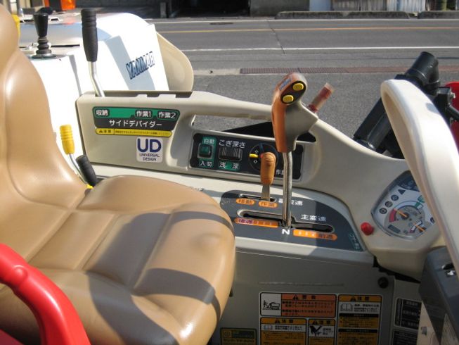 コンバイン AJ318MH 写真７